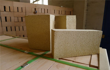 Briques réfractaires isolantes industrielles en céramique de brique réfractaire Al2O3 56%