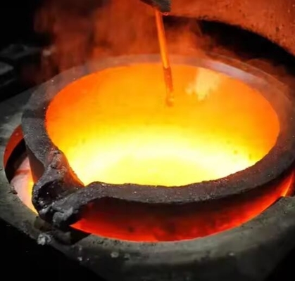 Forneau de fusion par induction Sic Saggar Carbide de silicium Graphite Crucible pour la fusion du cuivre de l'aluminium de l'or