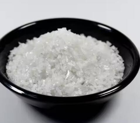 Résistance à l'humidité élevée Alumine blanche fusionnée réfractaire 99% Al2O3 Oxyde d'aluminium de corindon blanc