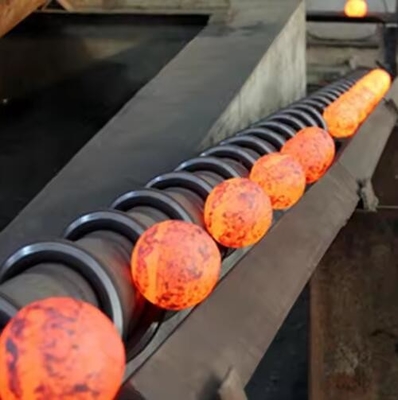 Prix d'usine 30mm 50mm 100mm de meulage des boules minières en acier forgé boule pour le moulin à boules