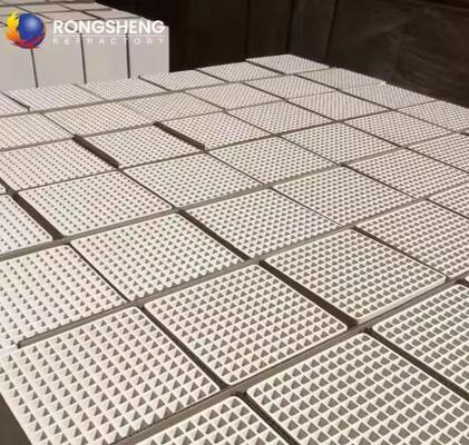 Régénérateur céramique à corde d'abeille à haute performance Rongsheng Alumine Cordierite Mullite Corundum pour four de chauffage régénératif